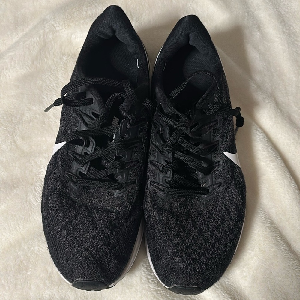 Nike size womens 7.5